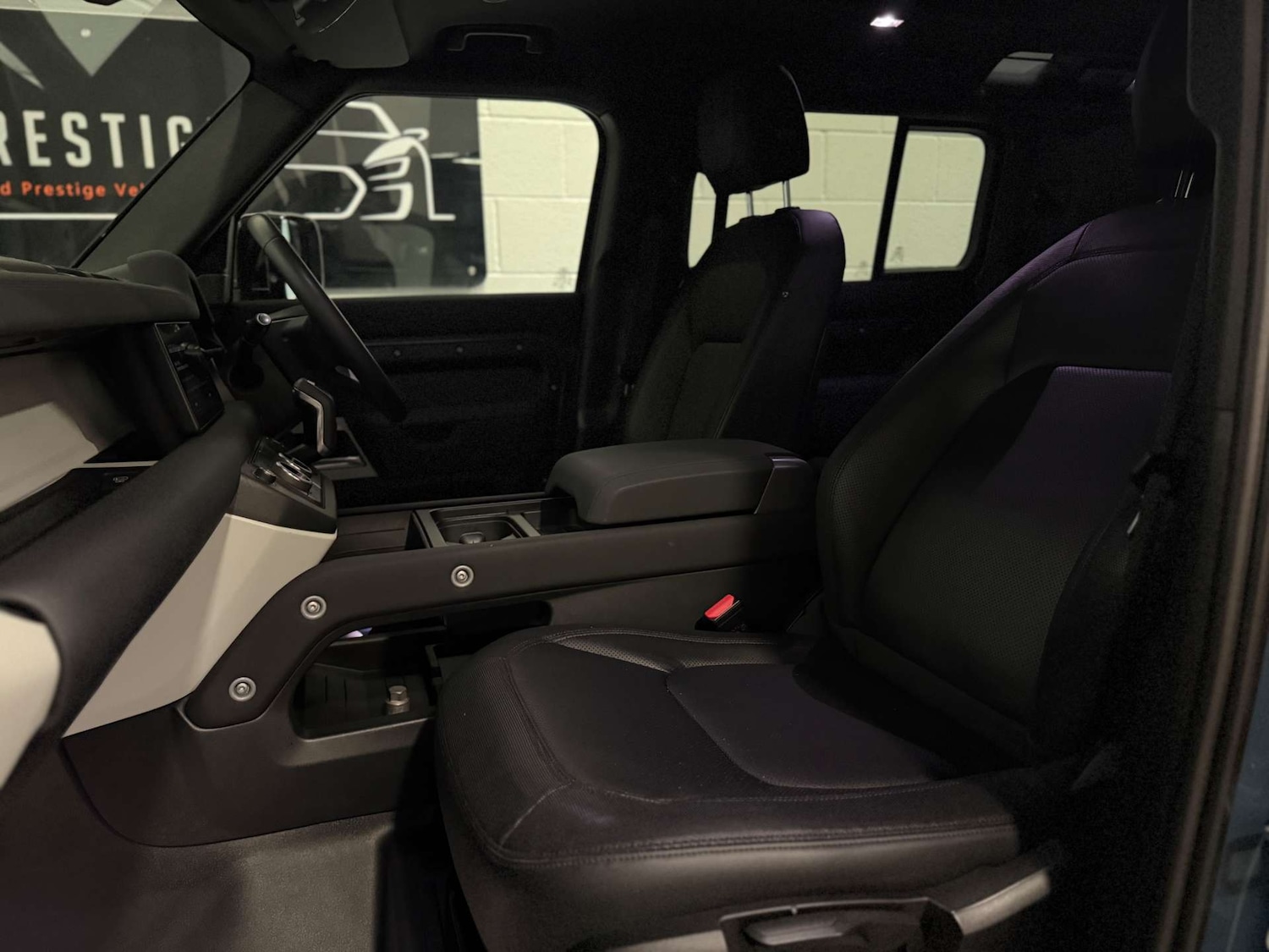 Used Land Rover Defender 2023 for sale - 77556737: Photo 20