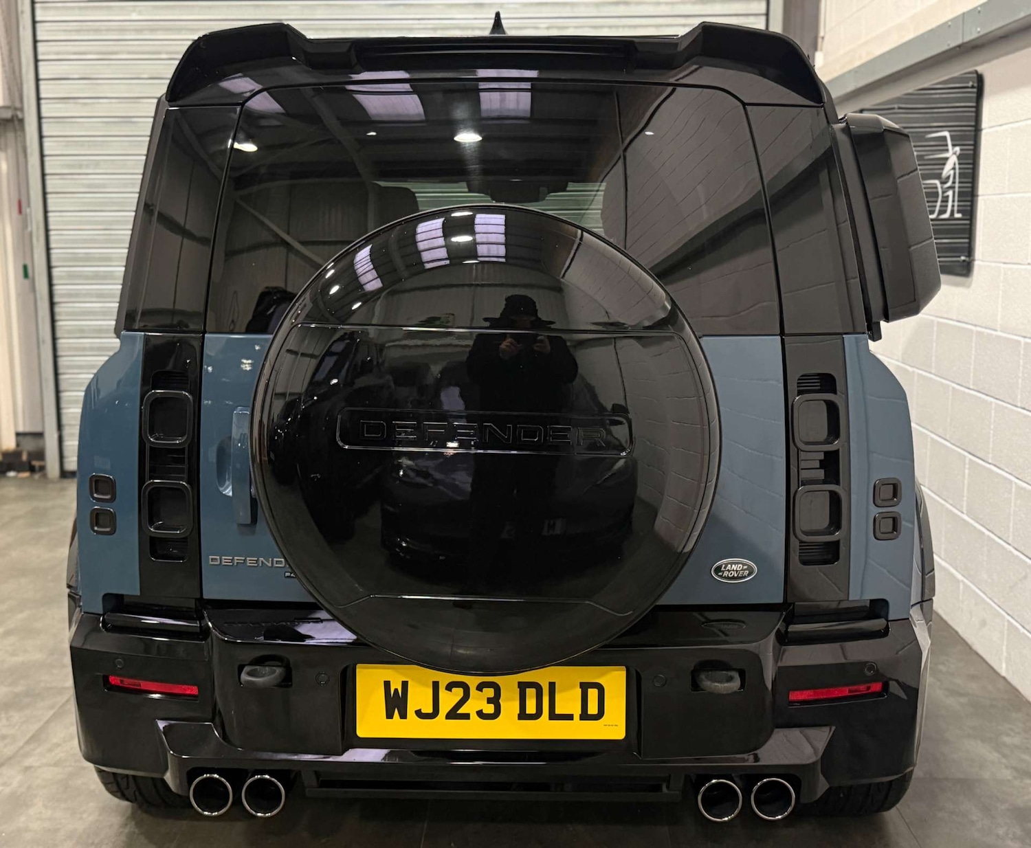 Used Land Rover Defender 2023 for sale - 77556737: Photo 7