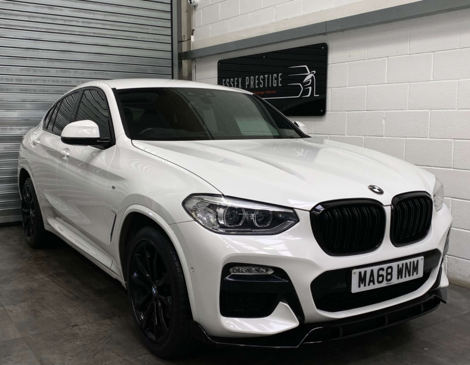 Used BMW X4 2018 for sale - 76698032: Photo 1