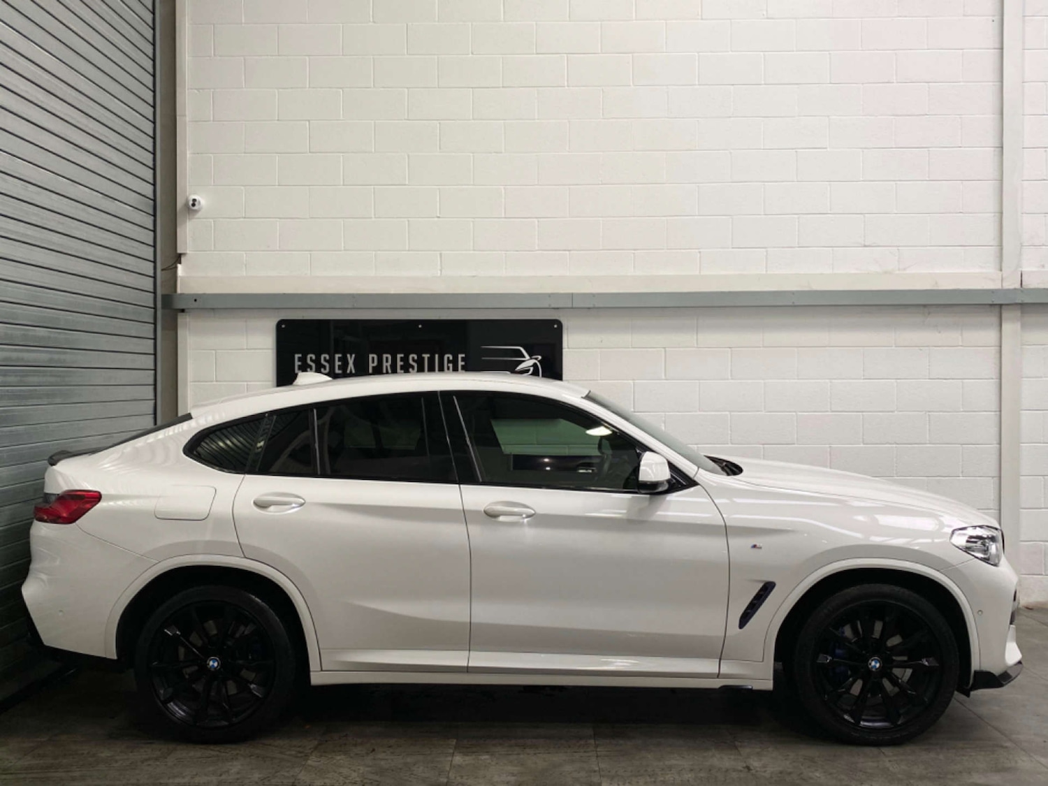 Used BMW X4 2018 for sale - 76698032: Photo 4