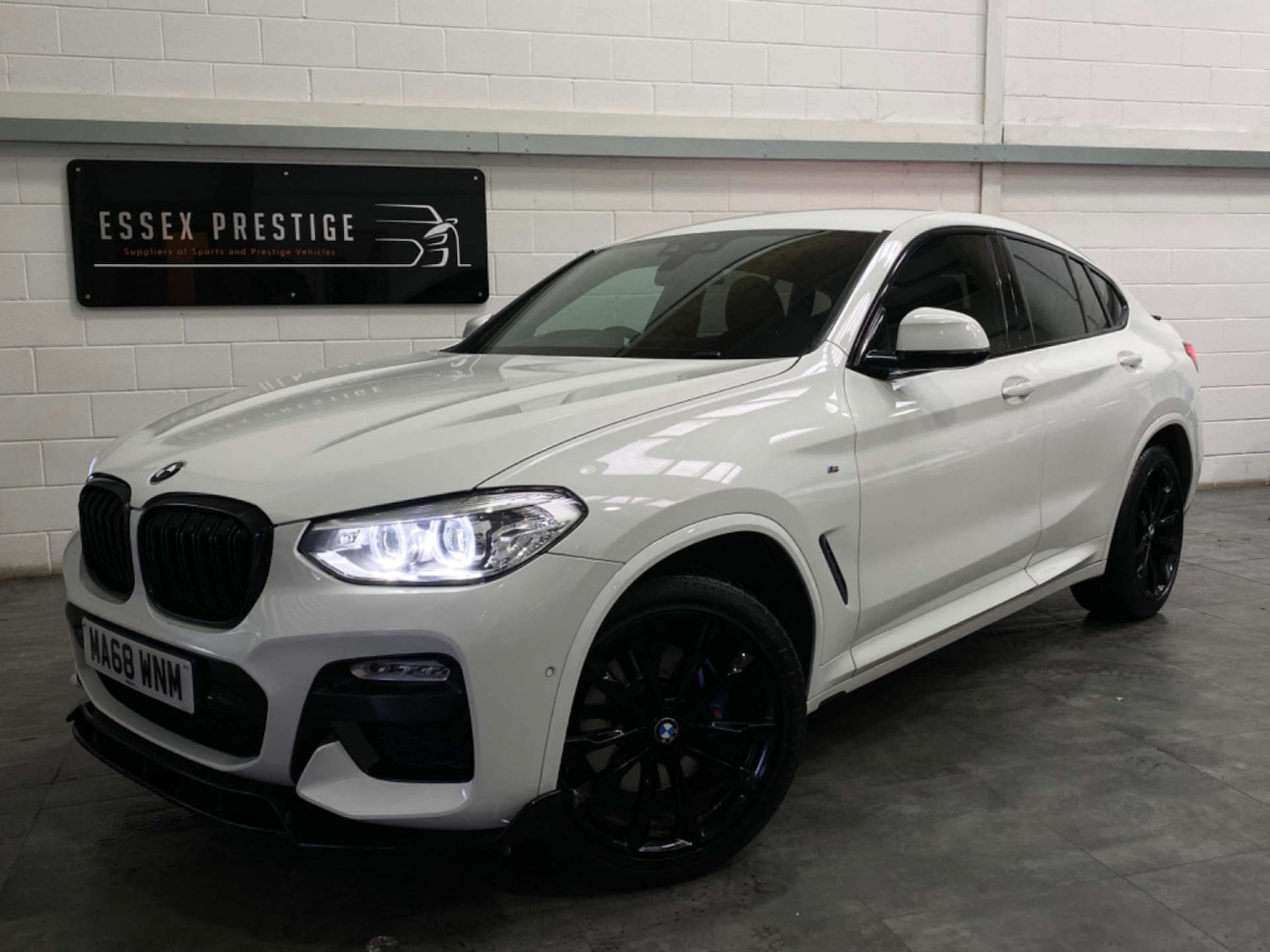 Used BMW X4 2018 for sale - 76698032: Photo 9