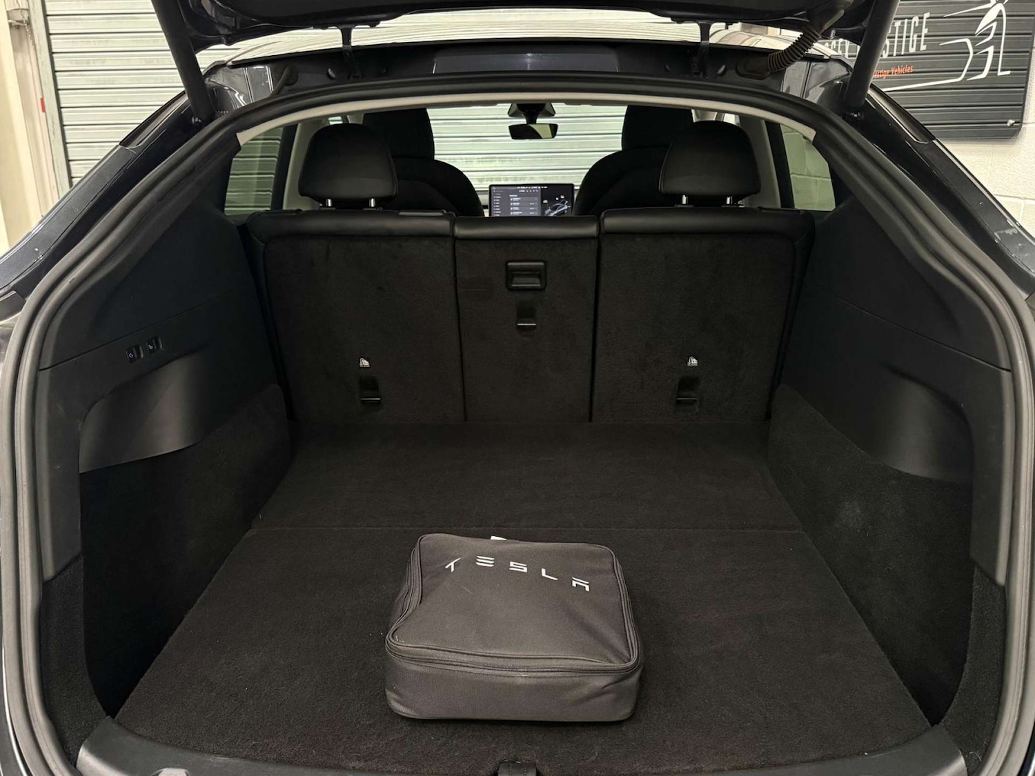 Used Tesla Model Y 2022 for sale - 76933033: Photo 21