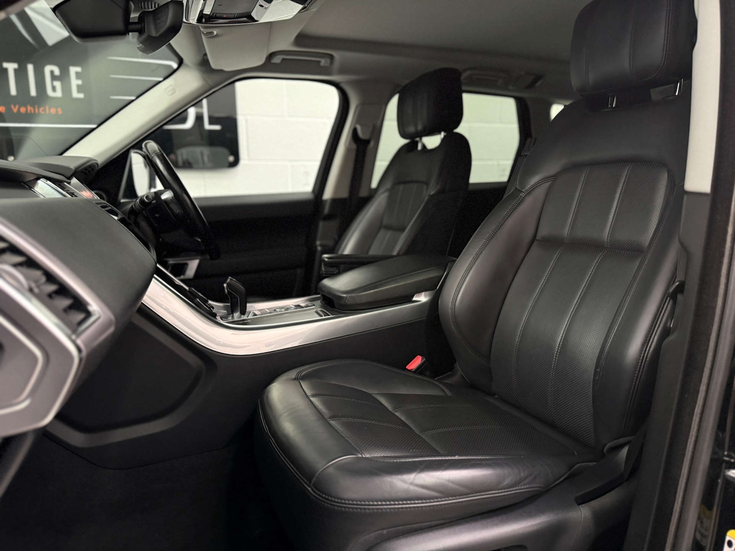 Used Land Rover Range Rover Sport 2018 for sale - 77921653: Photo 17