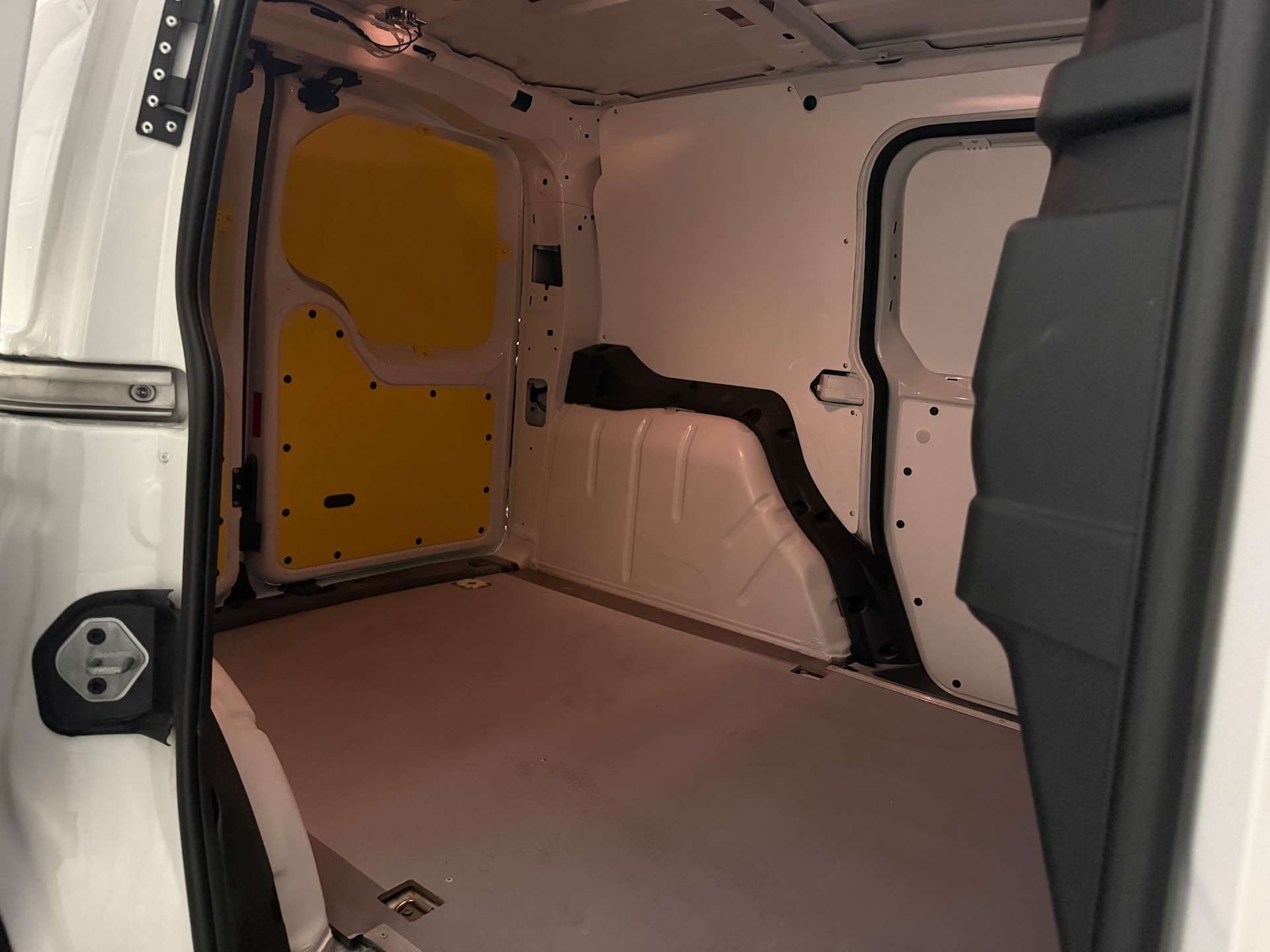 Used Volkswagen Caddy 2021 for sale - 76322857: Photo 20