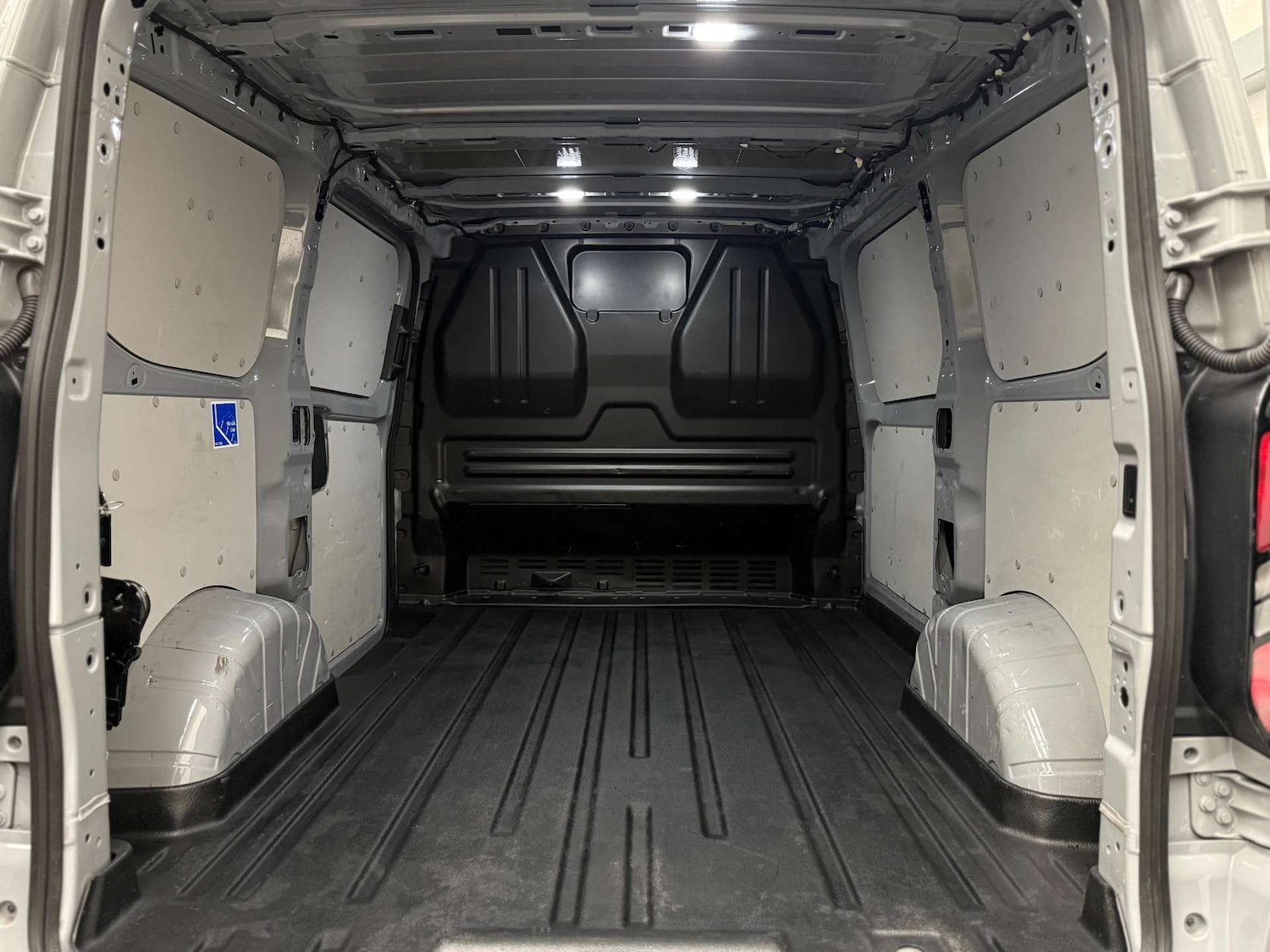 Used Ford Transit Custom 2024 for sale - 77974163: Photo 23