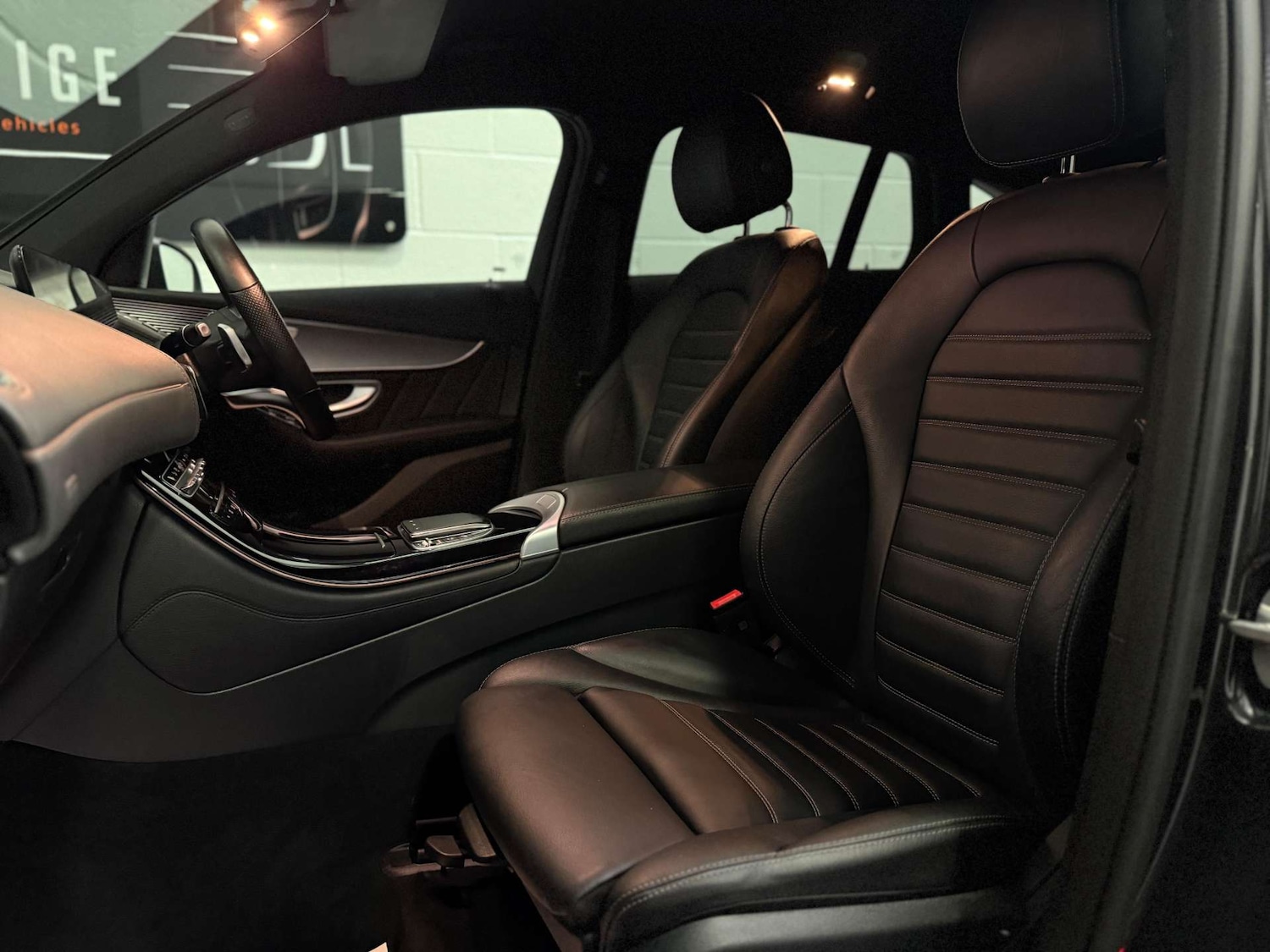 Used Mercedes-Benz EQC 2023 for sale - 78016561: Photo 17