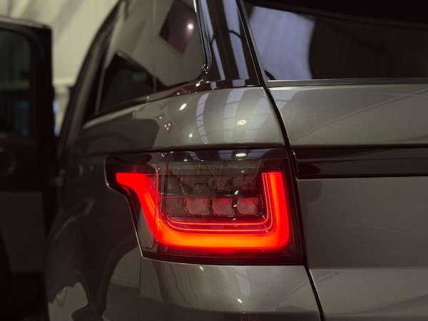 Used Land Rover Range Rover Sport 2018 for sale - 76307935: Photo 10