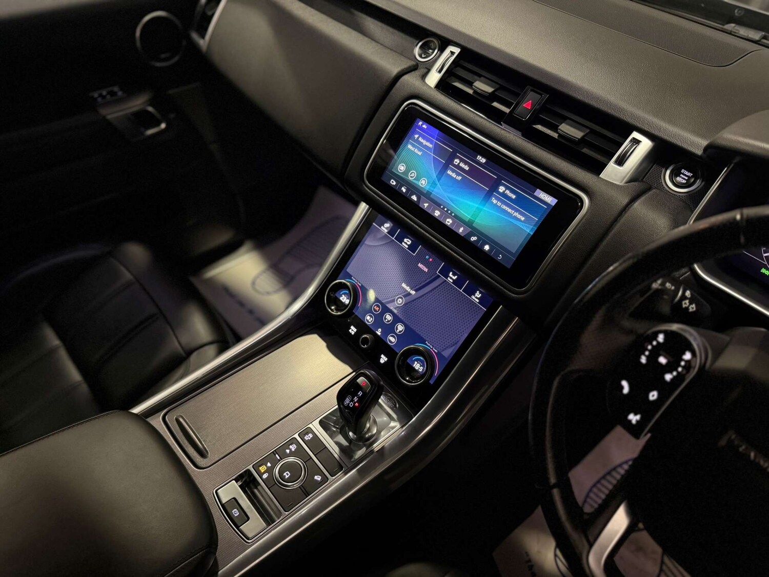 Used Land Rover Range Rover Sport 2018 for sale - 76307935: Photo 19