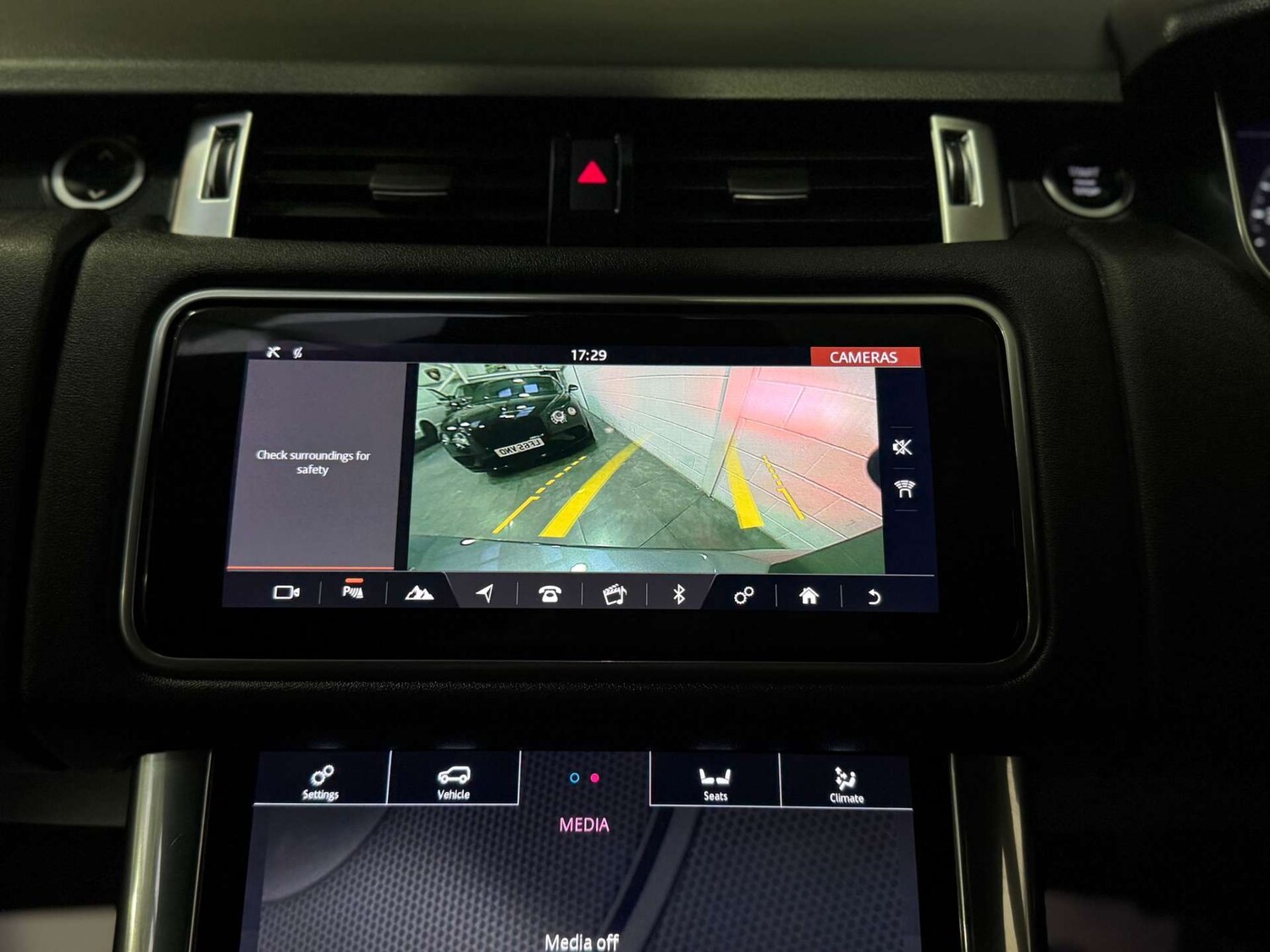 Used Land Rover Range Rover Sport 2018 for sale - 76307935: Photo 21