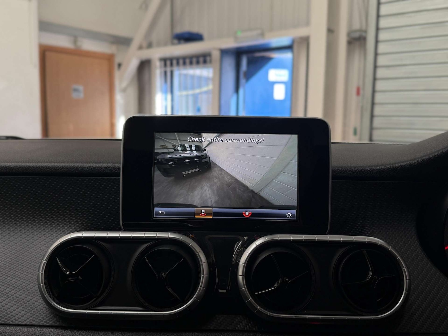 Used Mercedes-Benz X-Class 2018 for sale - 76068114: Photo 16