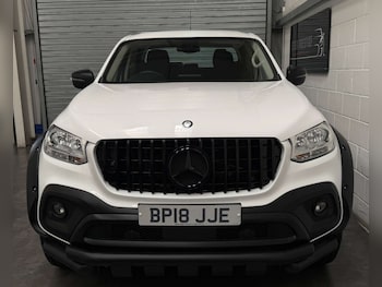 Used Mercedes-Benz X-Class 2018 for sale - 76068114: Photo 2
