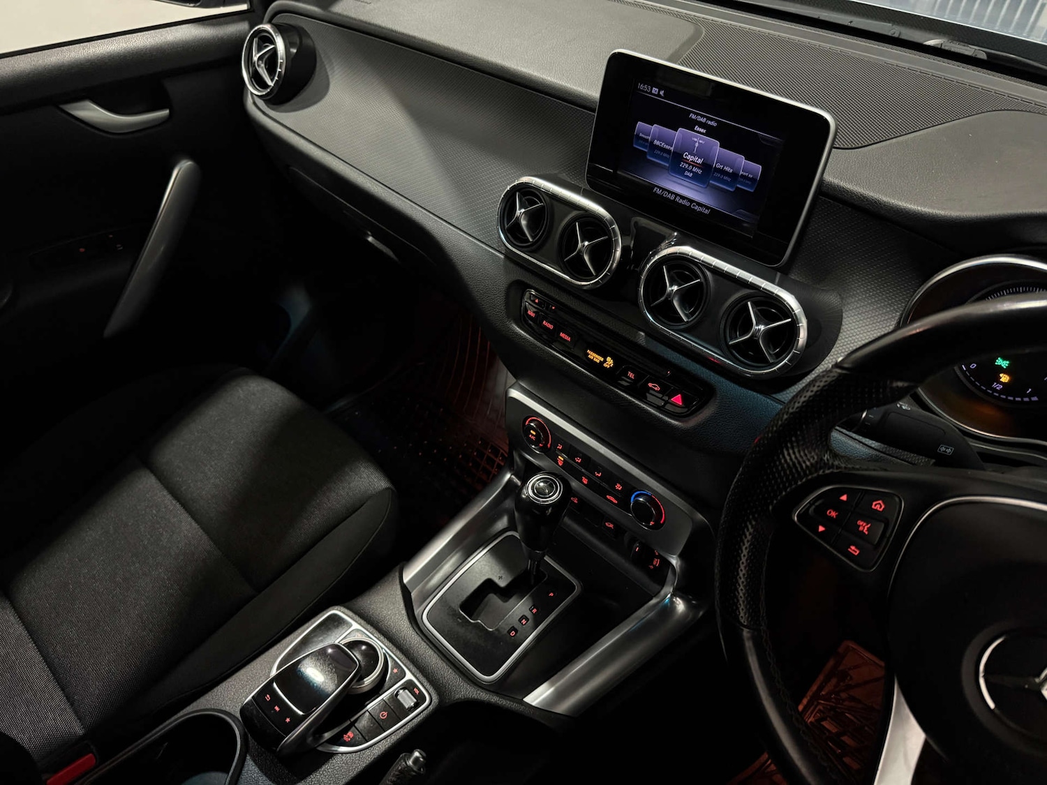 Used Mercedes-Benz X Class 2019 for sale - 76625112: Photo 18