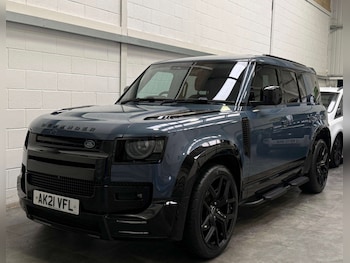 Used Land Rover Defender 2021 for sale - 76277766: Photo 3