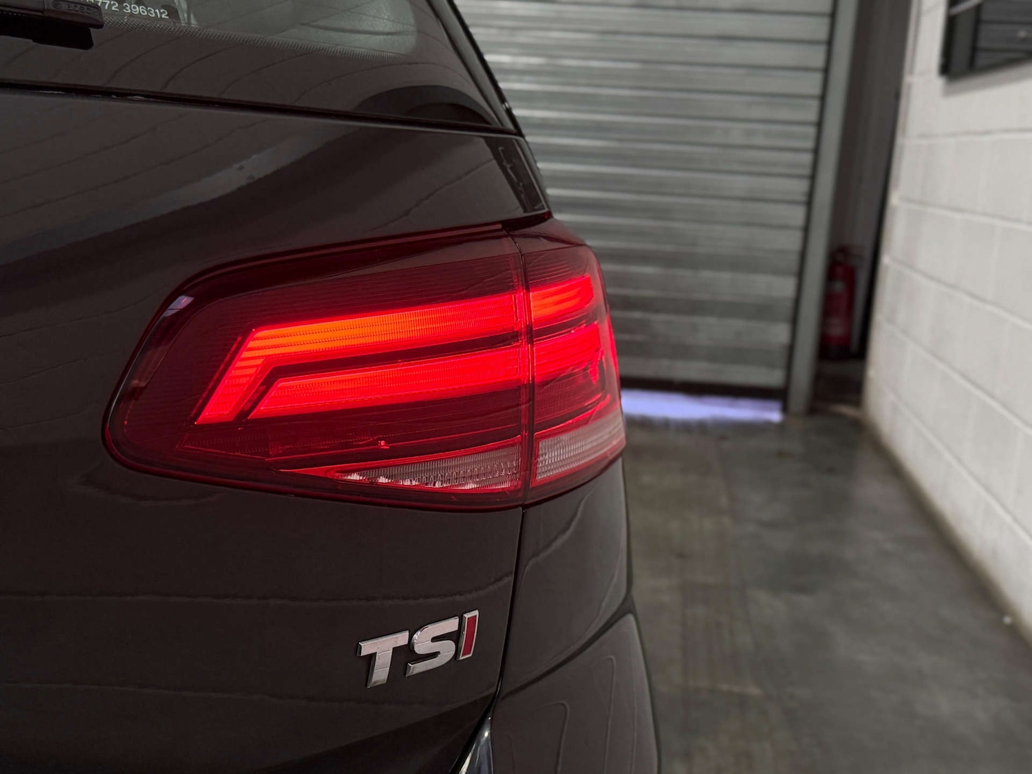 Used Volkswagen Golf 2017 for sale - 76931119: Photo 12