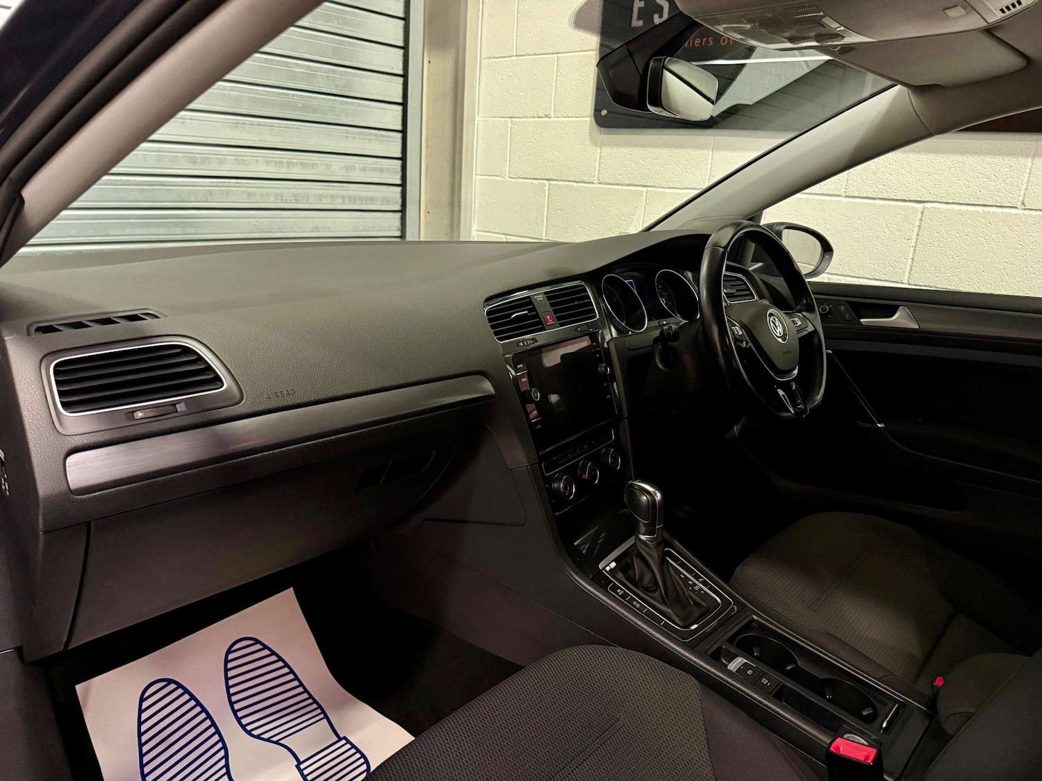 Used Volkswagen Golf 2017 for sale - 76931119: Photo 16