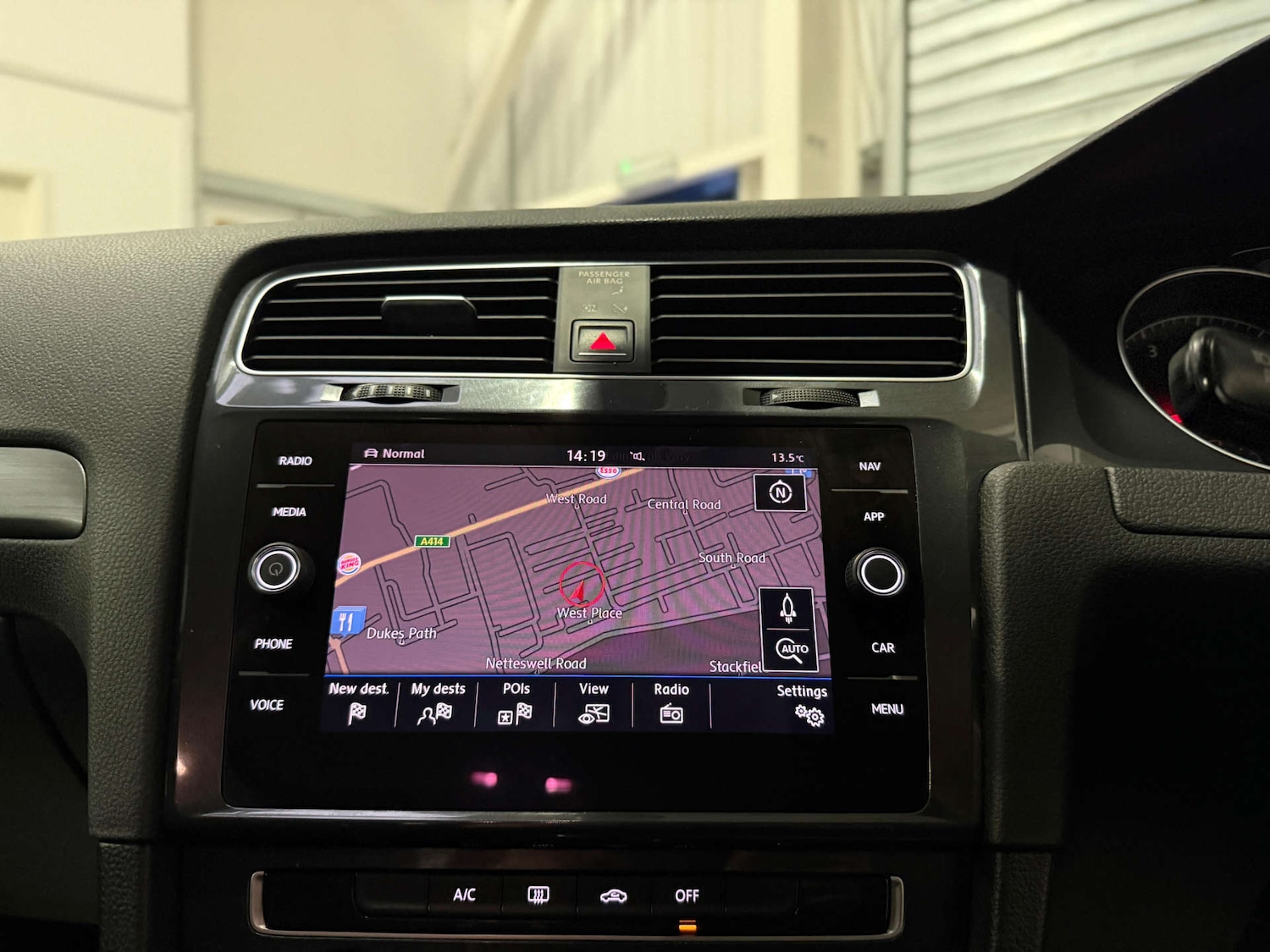 Used Volkswagen Golf 2017 for sale - 76931119: Photo 20