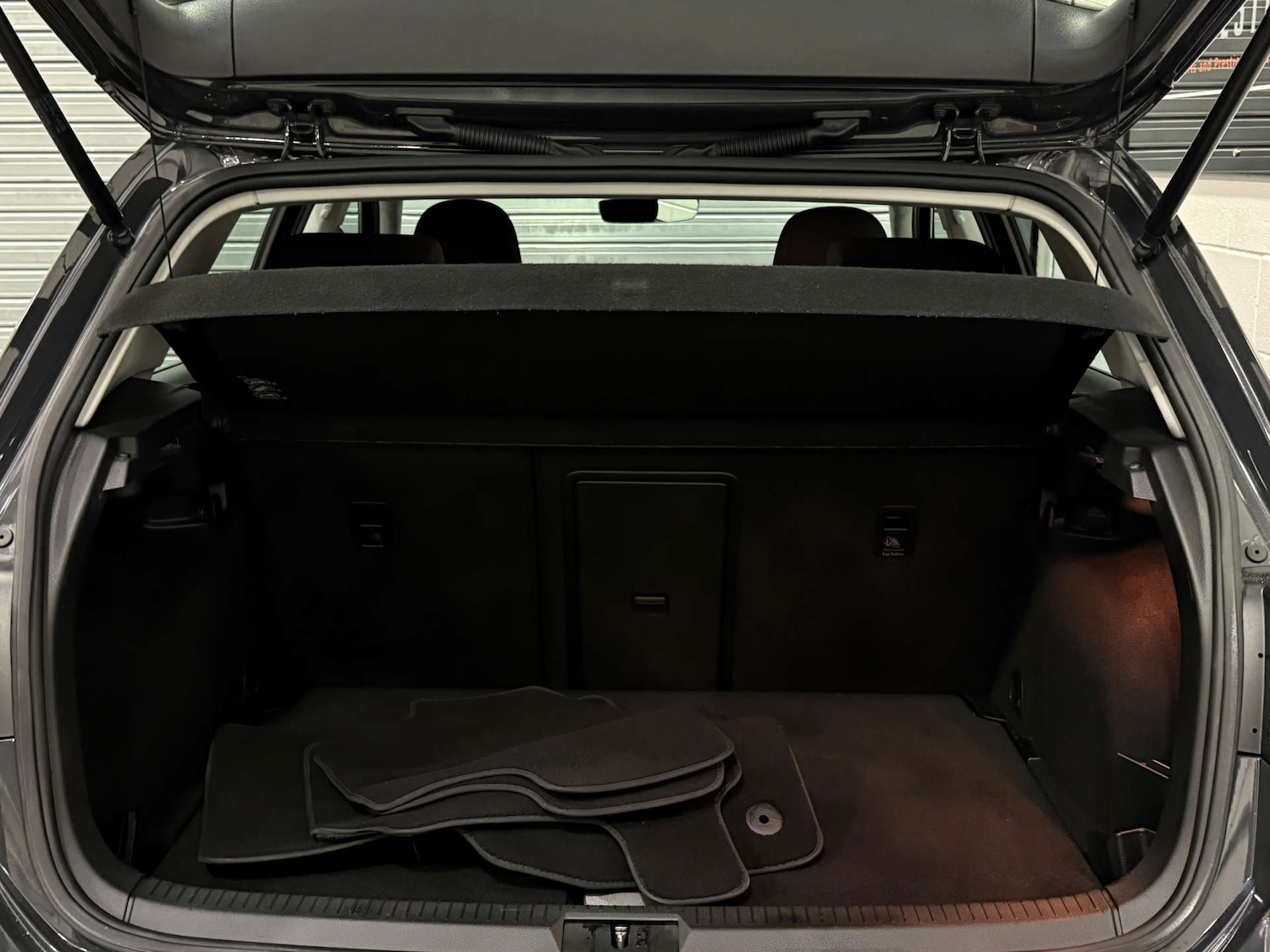 Used Volkswagen Golf 2017 for sale - 76931119: Photo 21