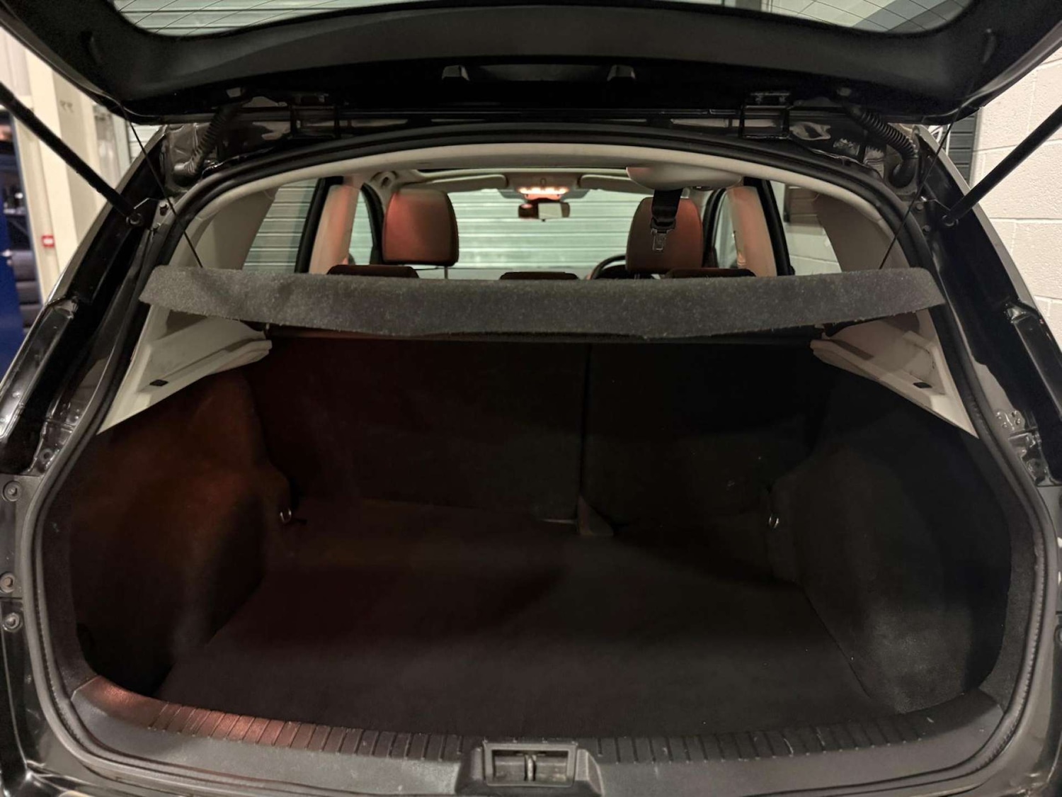 Used Nissan Qashqai 2012 for sale - 76560178: Photo 17