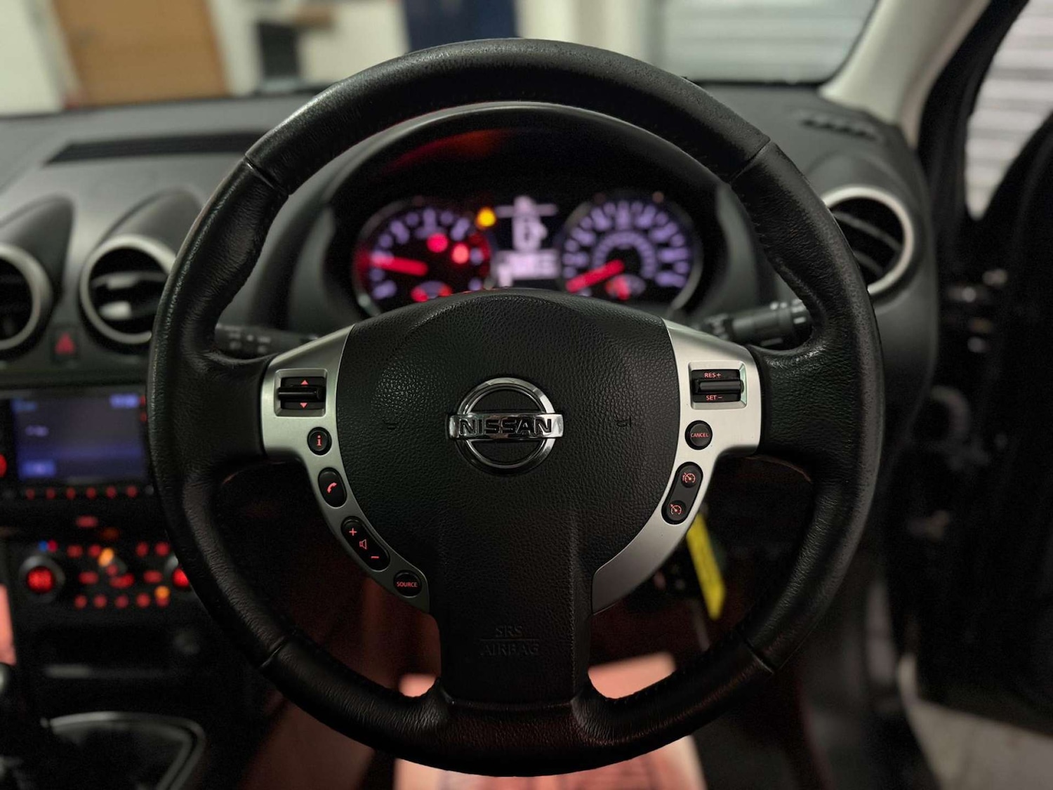 Used Nissan Qashqai 2012 for sale - 76560178: Photo 9