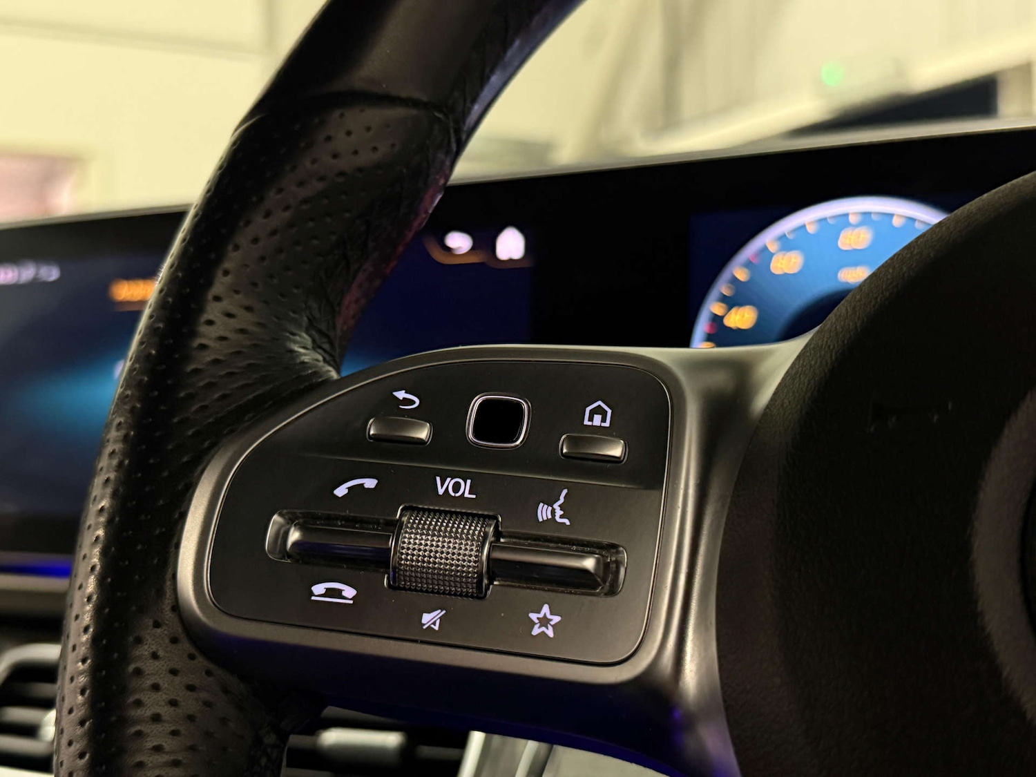 Used Mercedes-Benz GLE 2019 for sale - 76647107: Photo 23