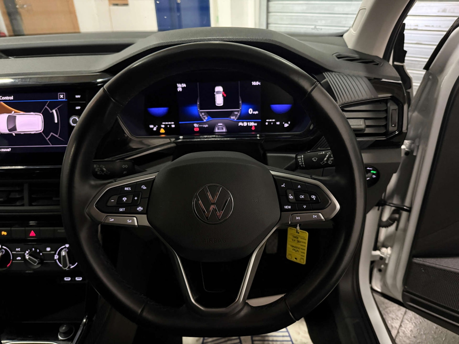 Used Volkswagen T-Cross 2023 for sale - 77523383: Photo 13