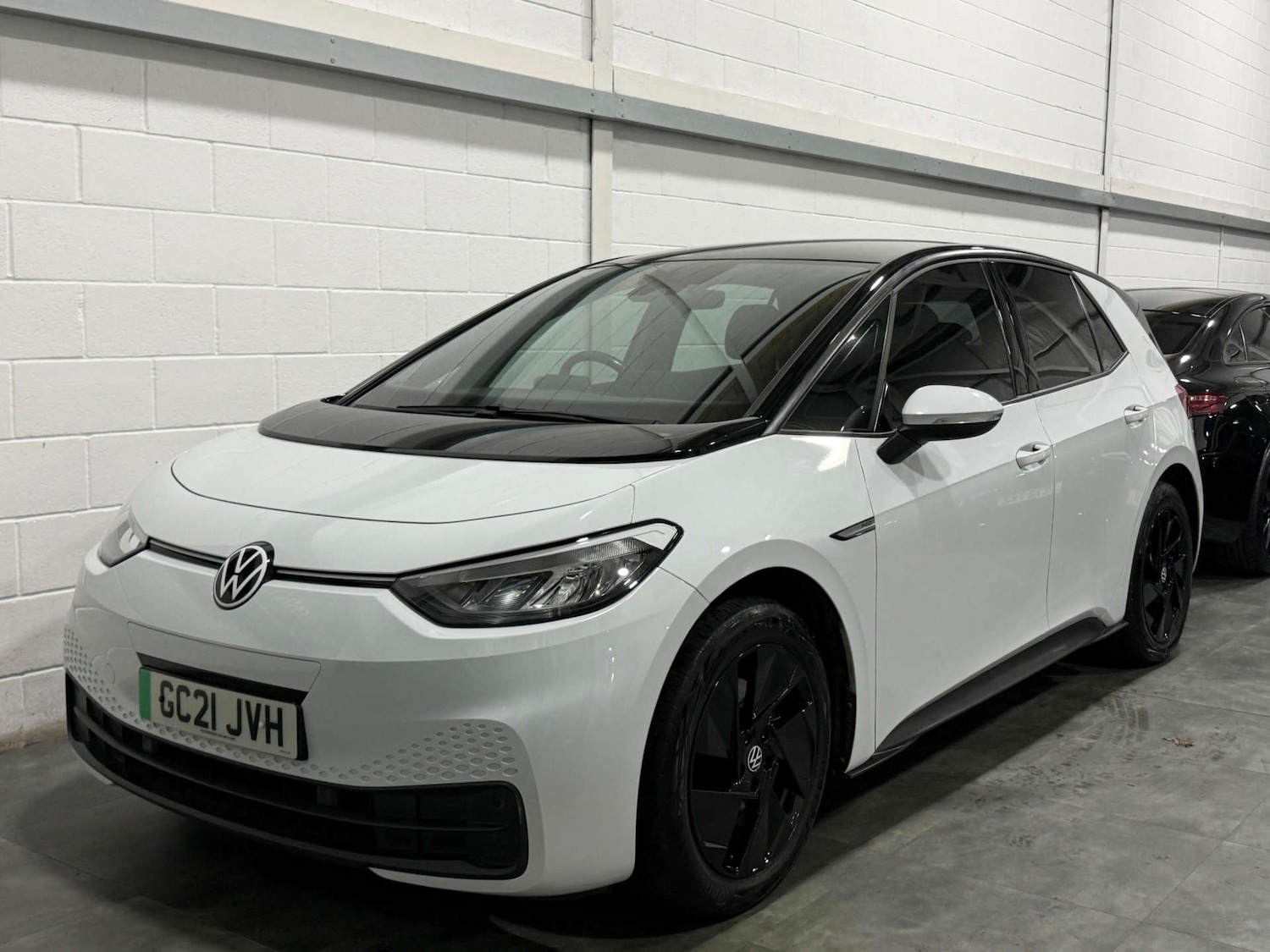 Used Volkswagen ID.3 2021 for sale - 76647108: Photo 3