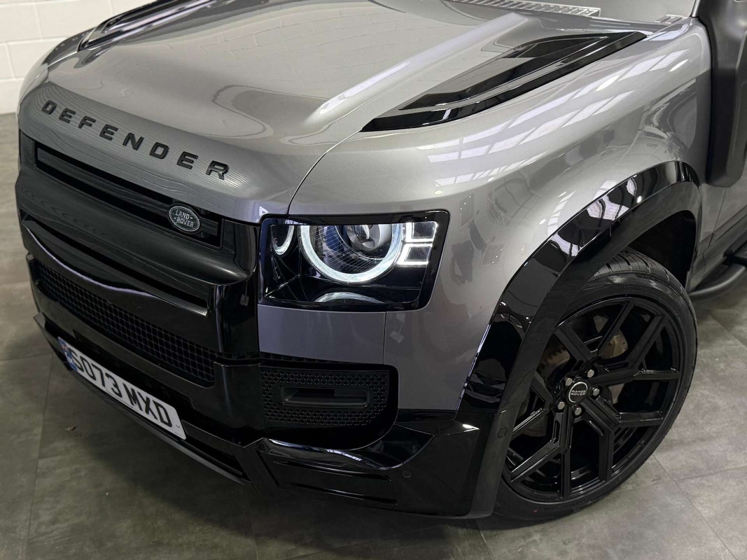 Used Land Rover Defender 2024 for sale - 78045081: Photo 11