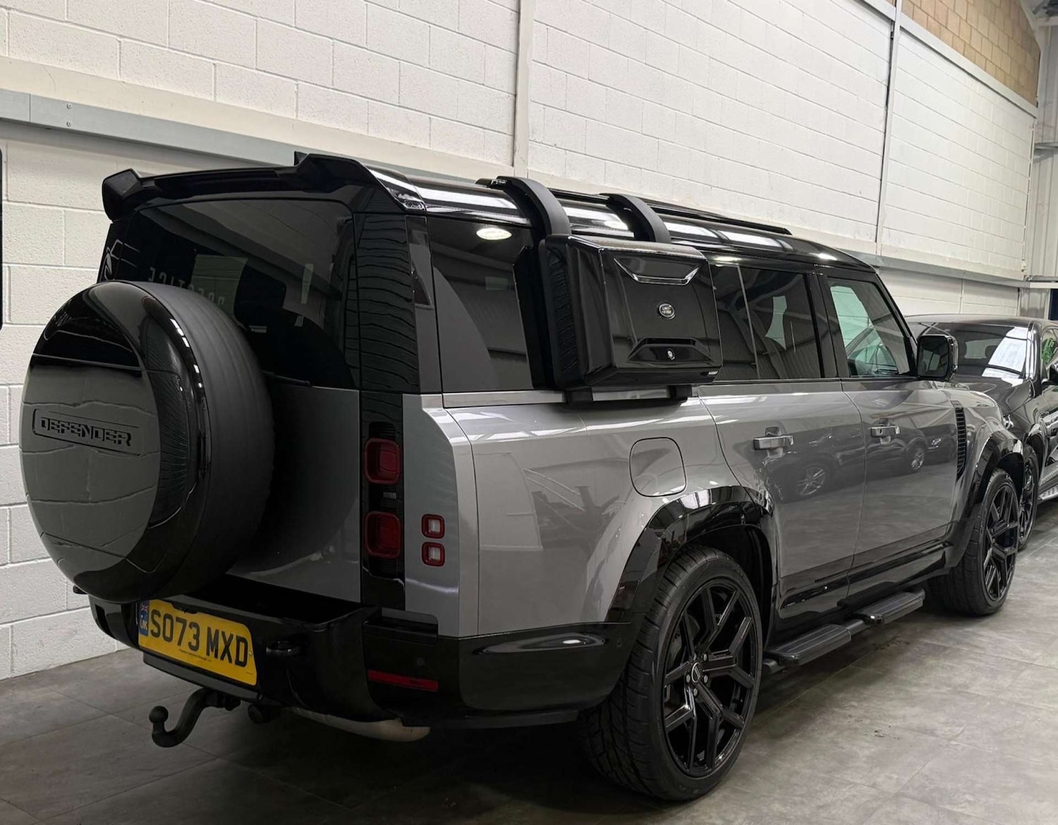 Used Land Rover Defender 2024 for sale - 78045081: Photo 6