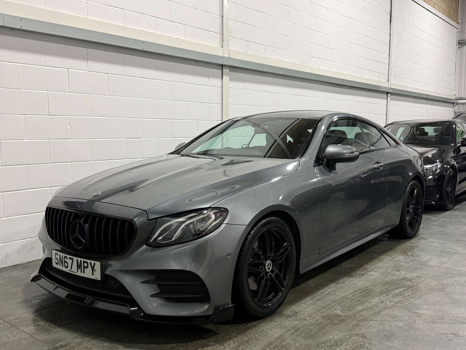 Used Mercedes-Benz E Class 2017 for sale - 77393382: Photo 3