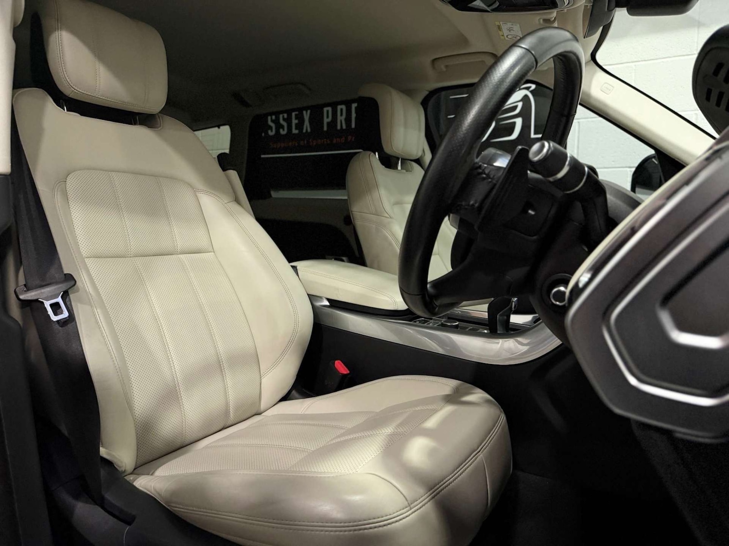 Used Land Rover Range Rover Sport 2018 for sale - 76347353: Photo 16