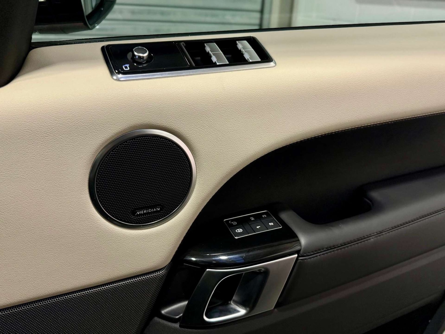 Used Land Rover Range Rover Sport 2018 for sale - 76347353: Photo 21
