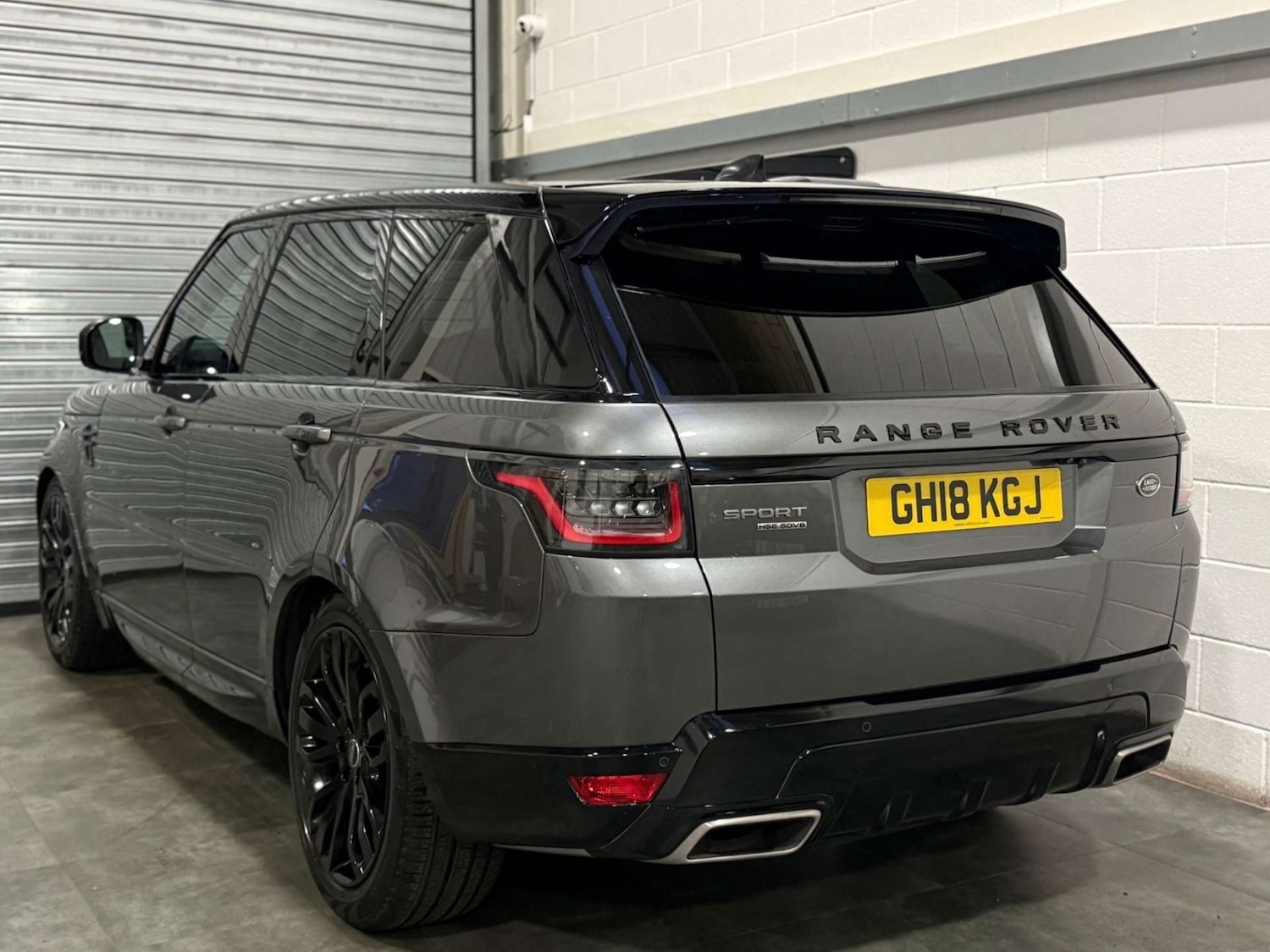 Used Land Rover Range Rover Sport 2018 for sale - 76347353: Photo 8