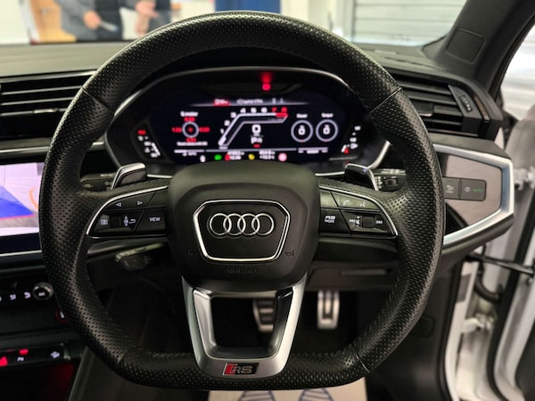 Used Audi RS Q3 2021 for sale - 76288989: Photo 13