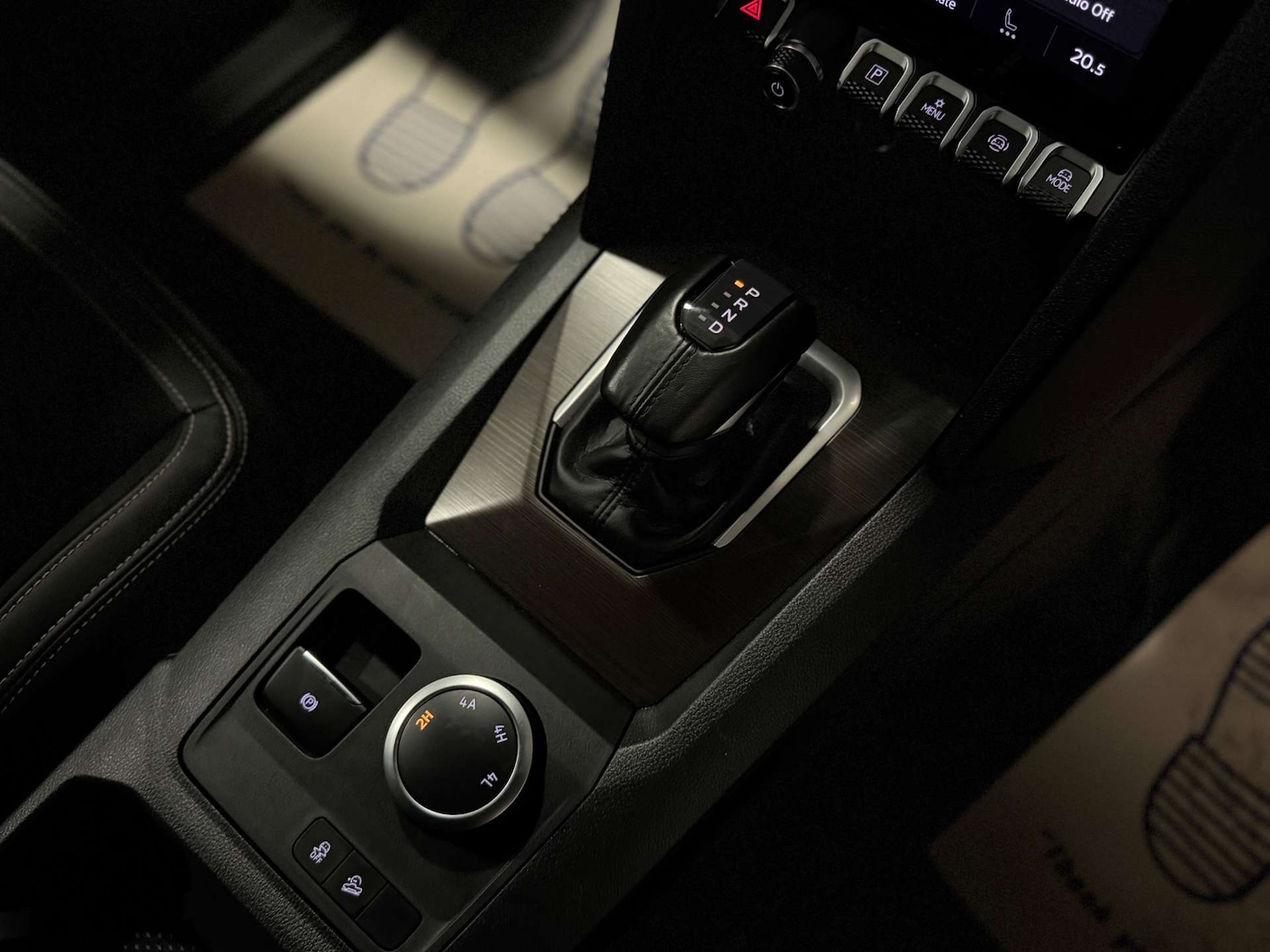 Used Volkswagen Amarok 2023 for sale - 77355540: Photo 24