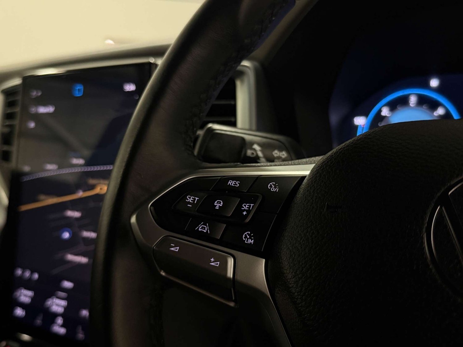 Used Volkswagen Amarok 2023 for sale - 77355540: Photo 26