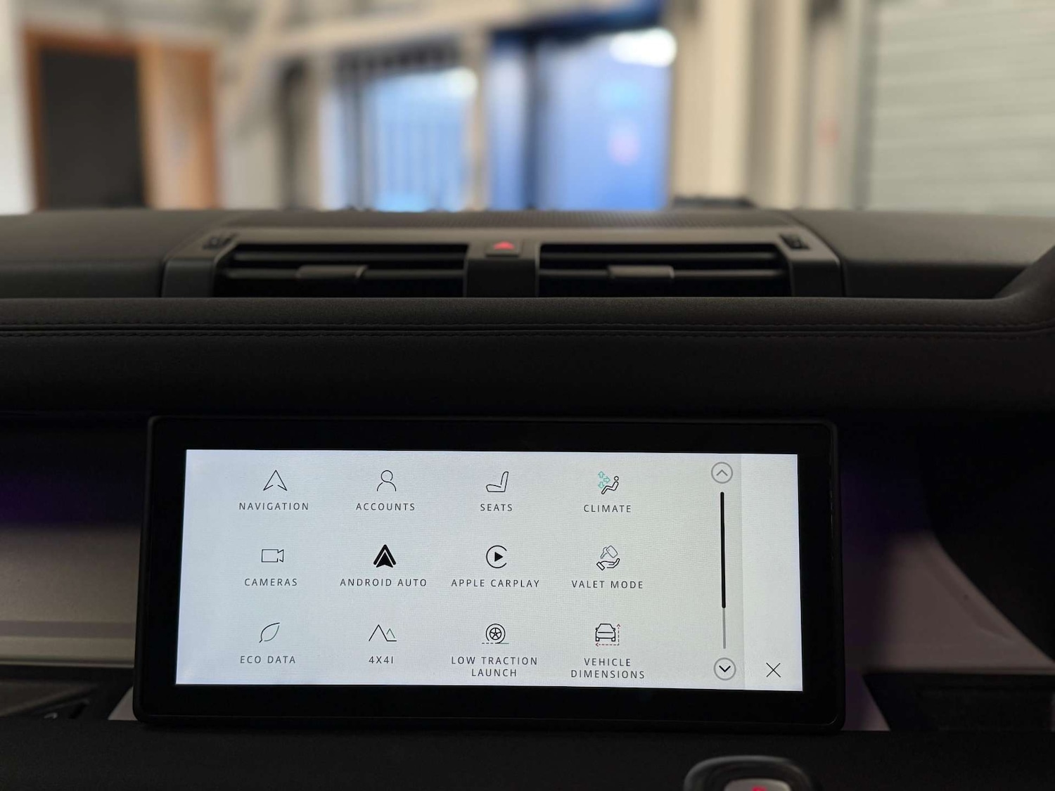 Used Land Rover Defender 2022 for sale - 77988227: Photo 23