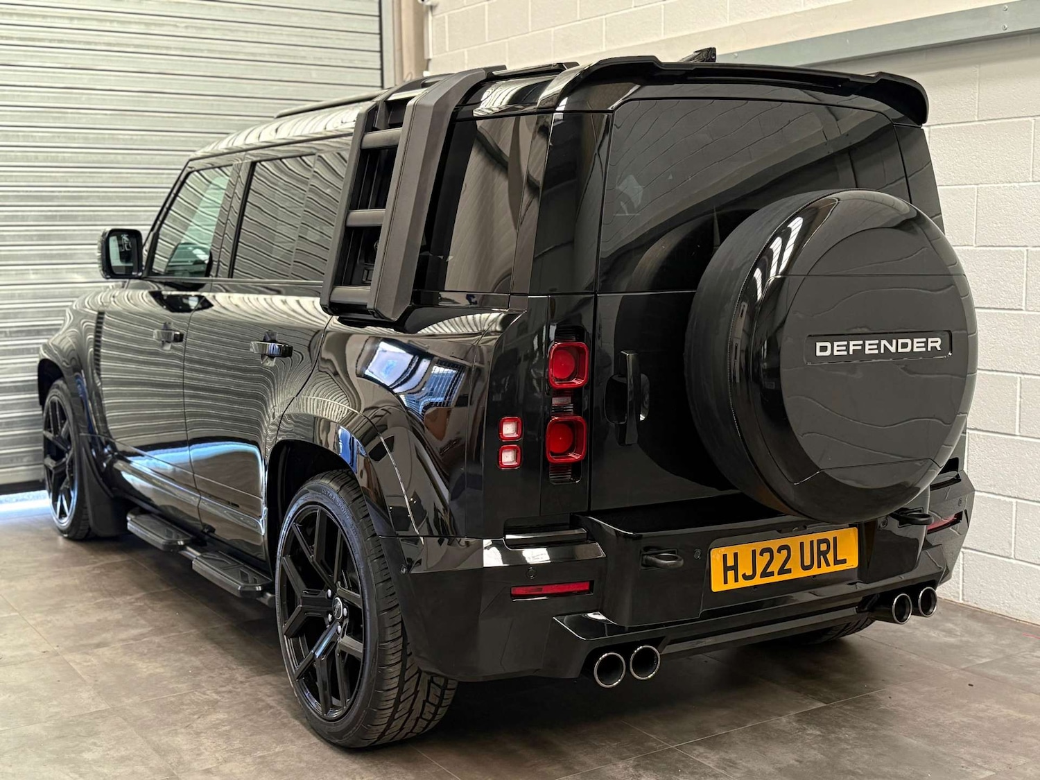 Used Land Rover Defender 2022 for sale - 77988227: Photo 6