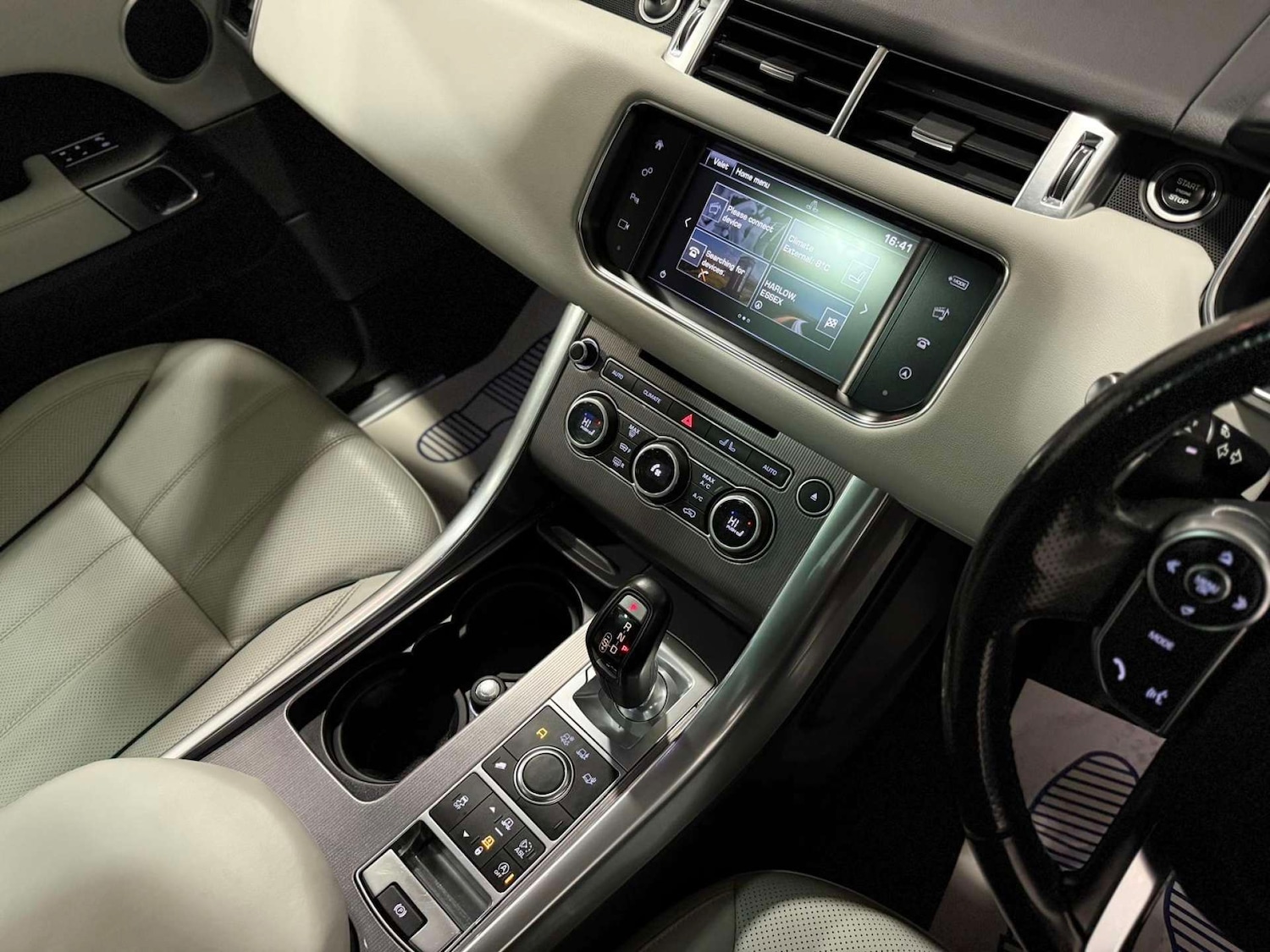 Used Land Rover Range Rover Sport 2016 for sale - 76659845: Photo 18