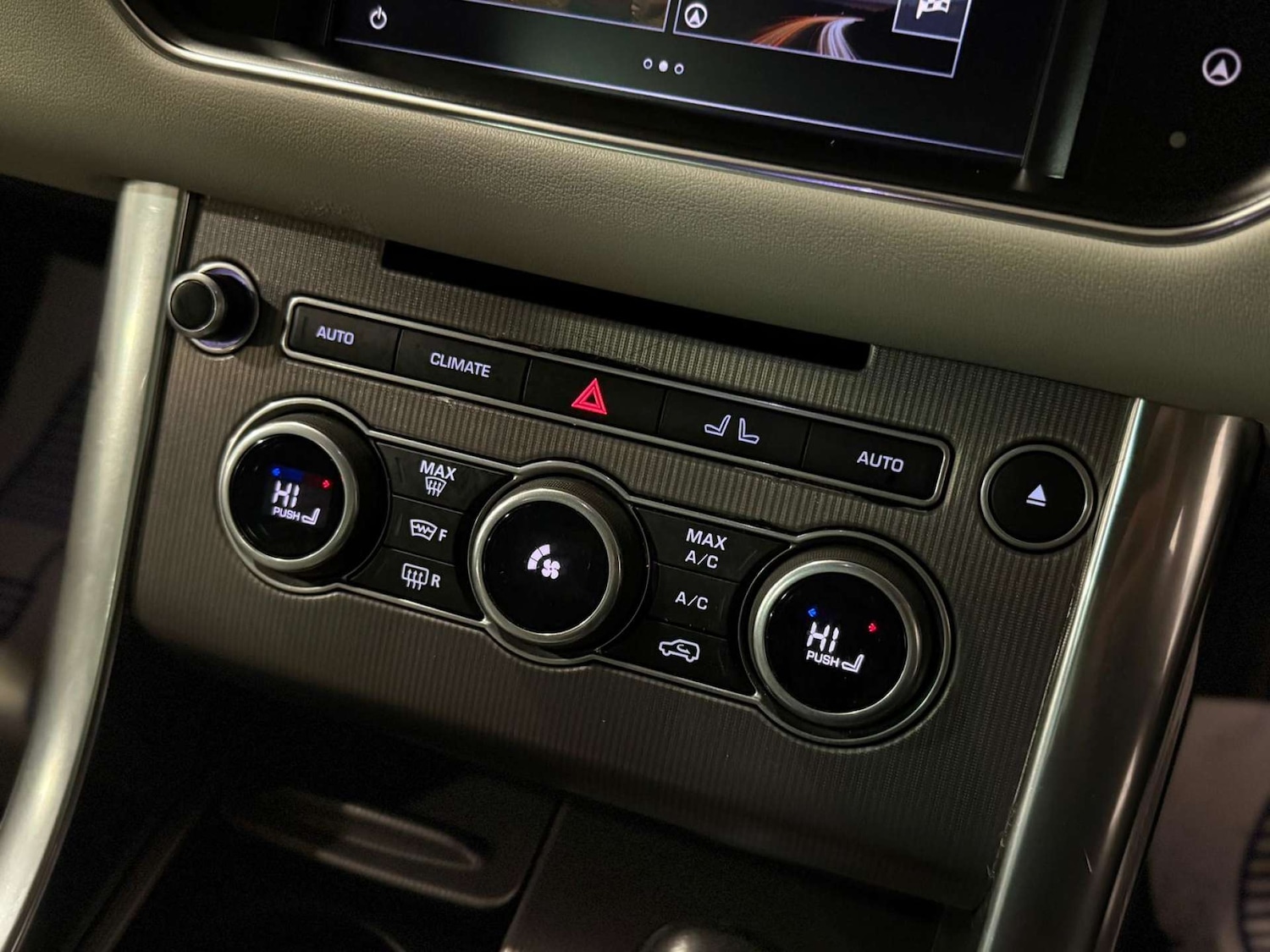 Used Land Rover Range Rover Sport 2016 for sale - 76659845: Photo 22