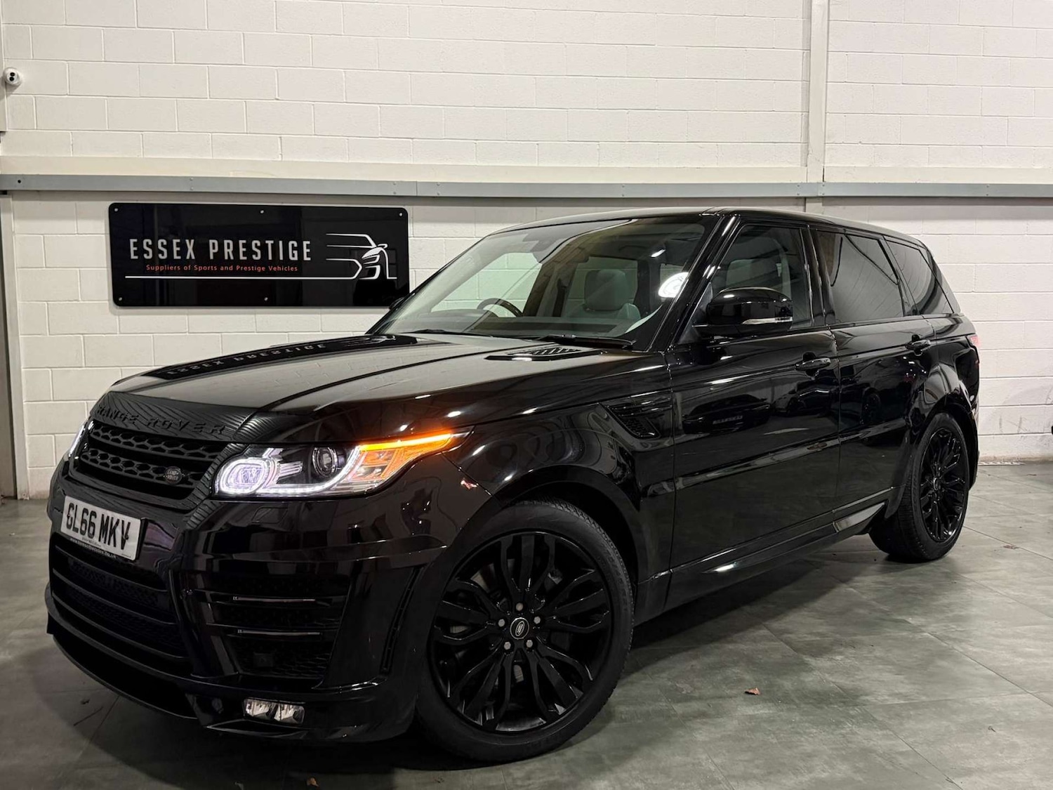 Used Land Rover Range Rover Sport 2016 for sale - 76659845: Photo 9