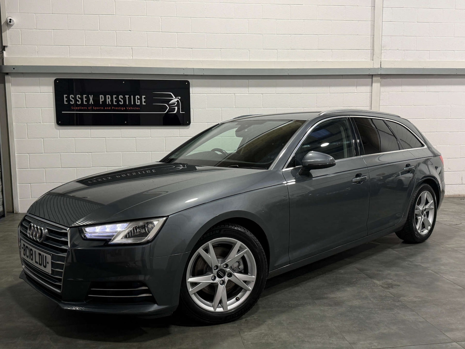 Used Audi A4 2018 for sale - 77315527: Photo 6