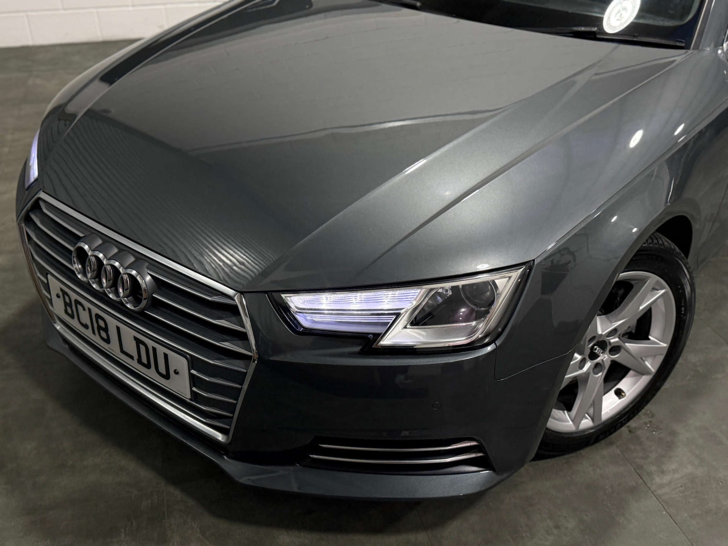 Used Audi A4 2018 for sale - 77315527: Photo 8