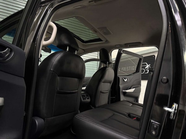Used Nissan Navara 2017 for sale - 76277801: Photo 16