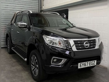 Nissan - Navara