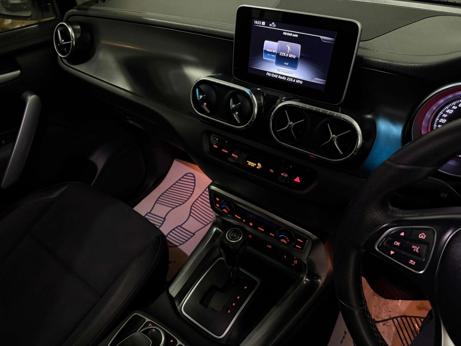 Used Mercedes-Benz X Class 2019 for sale - 77474635: Photo 15