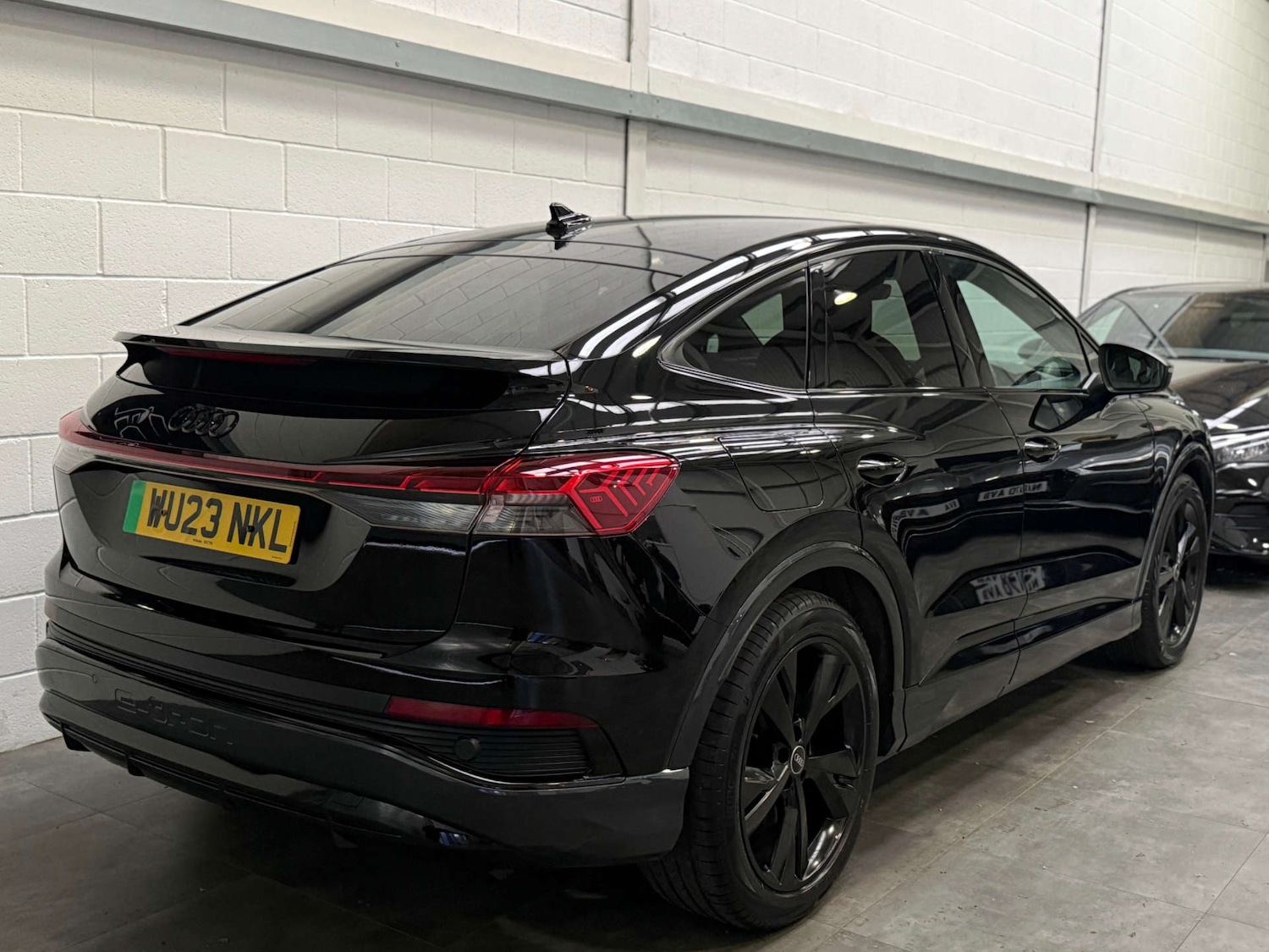 Used Audi Q4 e-tron 2023 for sale - 78105701: Photo 8