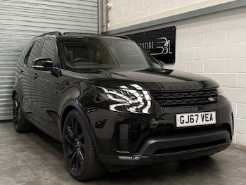Used Land Rover Discovery 2017 for sale - 76579681: Photo