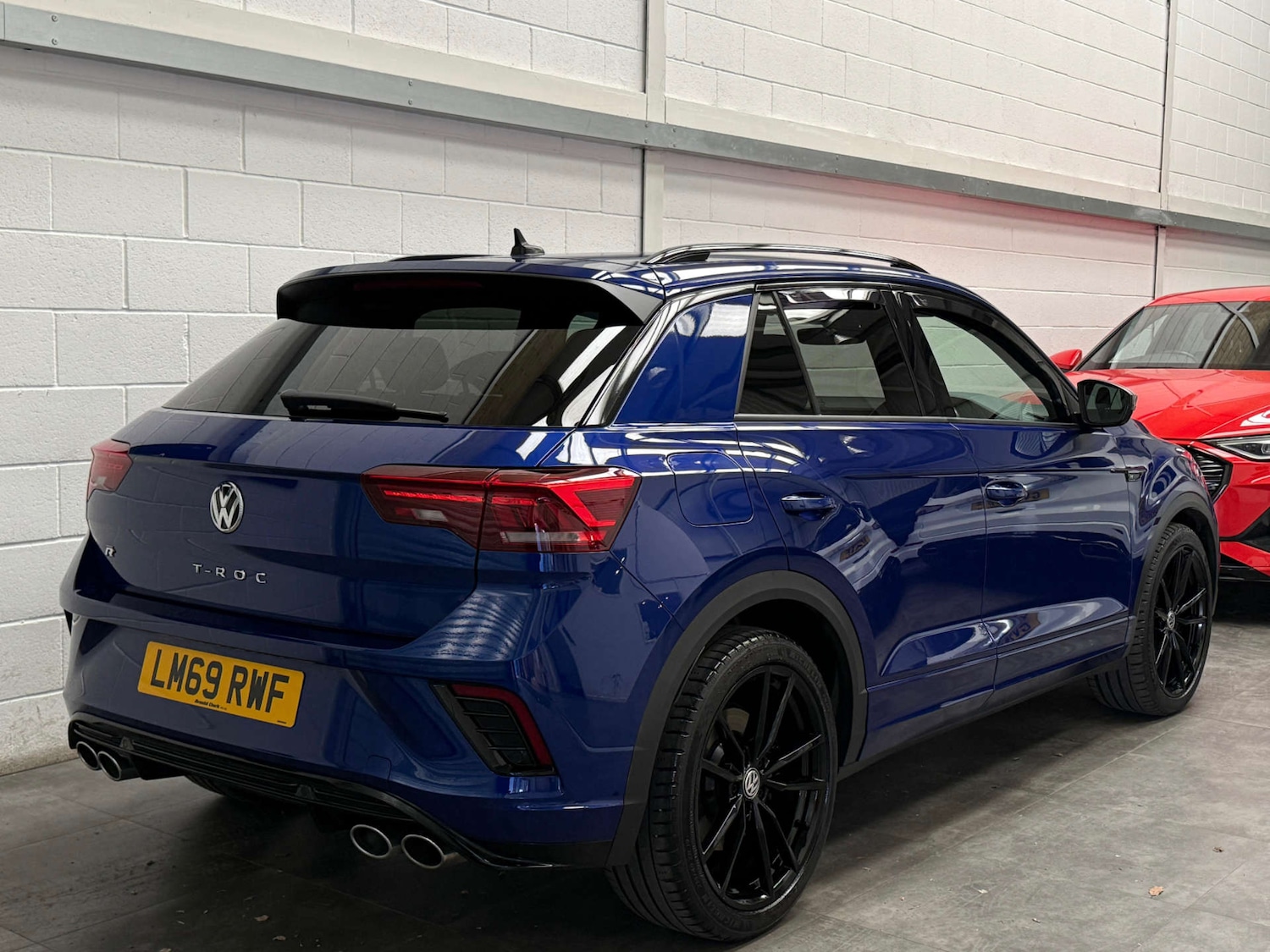 Used Volkswagen T-Roc 2019 for sale - 76277761: Photo 6