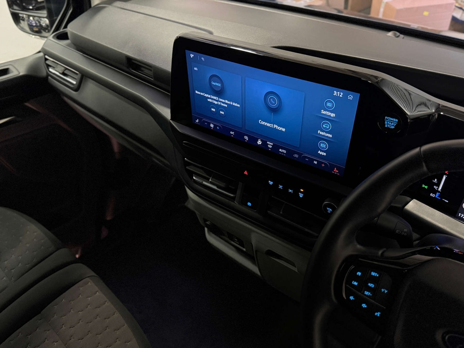 Used Ford Transit Custom 2024 for sale - 76690725: Photo 17