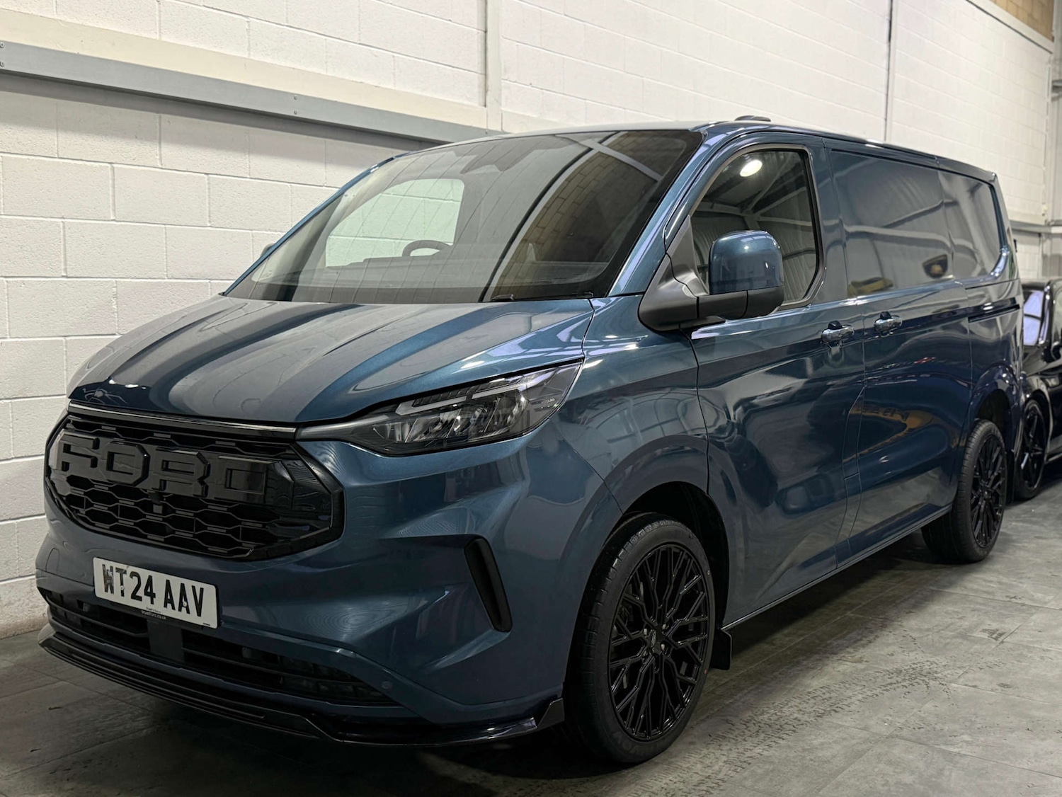 Used Ford Transit Custom 2024 for sale - 76690725: Photo 3